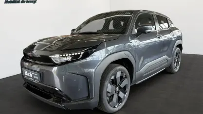 Neu Toyota Urban Cruiser Lounge 128 kW (175 PS) 2026 Grau SUV