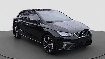 Mitternachtsschwarz Gebraucht 2024 Seat Ibiza FR Kleinwagen | 22.541 € (Fairer Preis)