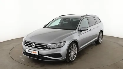 Gebraucht VW Passat 150 PS (110 kW) 2020 Grau Kombi