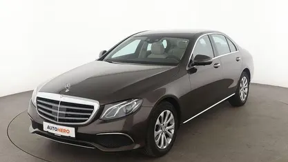 Braun Gebraucht 2016 Mercedes E220 Exclusive Limousine | 23.580 € (Fairer Preis)