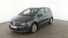 Grau Gebraucht 2017 VW Golf Sportsvan Highline Van / Kleinbus | 17.890 € (Fairer Preis)