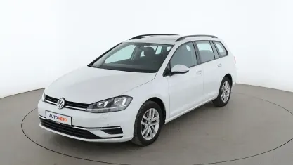 Używany VW Golf VII Comfortline 116 KM (85 kW) 2019 Biały Kombi