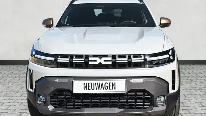 Second-hand Dacia Duster Extreme 131 CP (96 kW) 2025 SUV