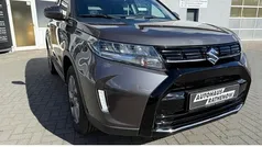 Sphere blue pearl metallic / c Neu 2025 Suzuki Vitara Comfort SUV | 27.940 € (Fairer Preis)