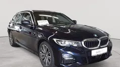 Tansanitblau ii metallic Gebraucht 2021 BMW 330e M Sport Kombi | 23.690 € (Guter Preis)