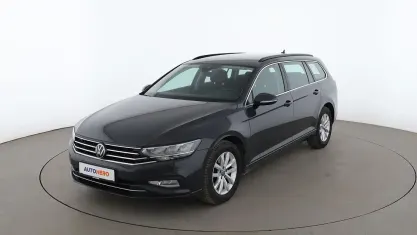Gebraucht VW Passat Business 150 PS (110 kW) 2021 Grau Kombi