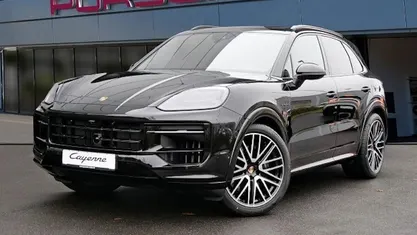 Gebraucht 2025 Porsche Cayenne Black Edition SUV | 149.288 € (Fairer Preis)