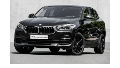 Gebraucht BMW X2 Advantage 136 PS (100 kW) 2022 Black sapphire SUV