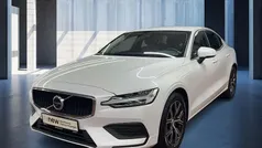 Crystal white pearl Gebraucht 2024 Volvo S60 Plus Limousine | 30.890 € (Superpreis)