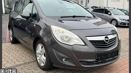 Gebraucht Opel Meriva Design Edition 101 PS (74 kW) 2011 Van / Kleinbus