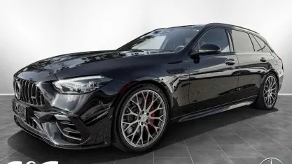Gebraucht Mercedes C63 AMG AMG 476 PS (350 kW) 2024 Metalliclack obsidianschwarz Kombi