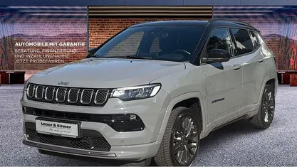 Gebraucht Jeep Compass 241 PS (177 kW) 2022 SUV
