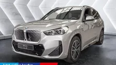 Spacesilber Neu 2025 BMW iX1 M Sport SUV | 57.390 € (Fairer Preis)