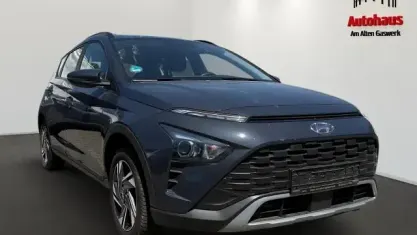 Gebraucht Hyundai Bayon Select 84 PS (61 kW) 2022 Aurora grey / met SUV