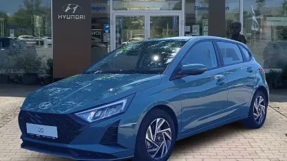 Neu Hyundai i20 Trend 101 PS (74 kW) 2026 Mangrove green Kleinwagen