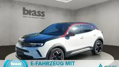 Usata Opel Mokka-e GS Line 100 kW (136 CV) 2023 Bianco SUV