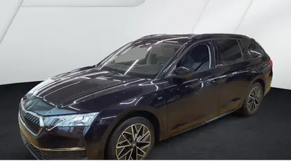 Gebraucht Skoda Octavia Tour 150 PS (110 kW) 2025