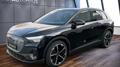 Gebraucht Audi Q4 e-tron Ambiente 210 kW (286 PS) 2024 Schwarz SUV