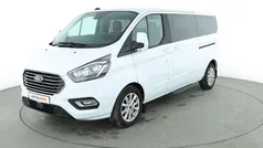 Weiß Gebraucht 2023 Ford Tourneo Titanium Van / Kleinbus | 39.730 € (Fairer Preis)