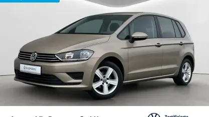 Gebraucht VW Golf VII Comfortline 86 PS (63 kW) 2017 Pyramid gold metallic Limousine