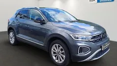 Grau Gebraucht 2024 VW T-Roc Style SUV | 26.990 € (Guter Preis)
