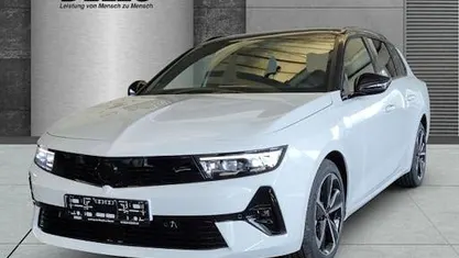 Neu Opel Astra 131 PS (96 kW) 2025 Weiß Limousine