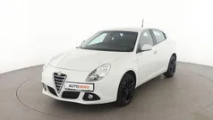 Weiß Gebraucht 2015 Alfa Romeo Giulietta Turismo Kleinwagen | 11.780 € (Fairer Preis)