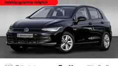 Gebraucht 2024 VW Golf VIII Life Limousine | 24.300 € (Fairer Preis)