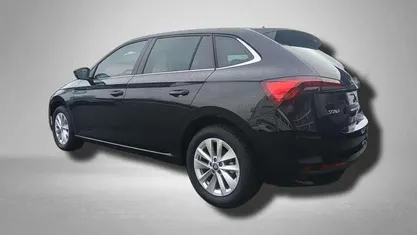 Black magic perleffekt Neu 2025 Skoda Scala Selection Kleinwagen | 25.441 € (Fairer Preis)