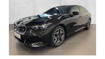 Usata BMW i5 M Sport 442 kW (601 CV) 2025 Nero Berlina