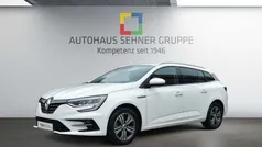 Perlmuttweiß metallic (weiß) Gebraucht 2021 Renault Mégane GrandTour Intens Kombi | 15.970 € (Guter Preis)