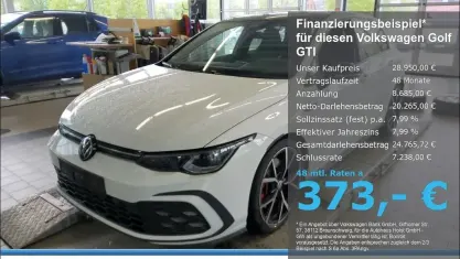 Gebraucht VW Golf VIII GTI 245 PS (180 kW) 2023 Weiß Limousine
