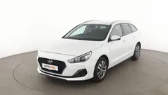 Weiß Gebraucht 2019 Hyundai i30 Trend Kombi | 13.000 € (Fairer Preis)