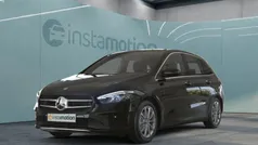 Schwarz Gebraucht 2022 Mercedes B180 Progressive Van / Kleinbus | 25.752 € (Fairer Preis)