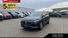 lack kosmosschwarz (metallic) Gebraucht 2023 Mercedes EQA250 Progressive SUV | 35.850 €