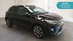 Schwarz Gebraucht 2021 Kia Stonic Vision SUV | 15.970 € (Fairer Preis)