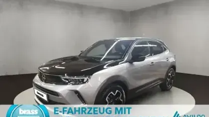 Gebraucht Opel Mokka-e Ultimate 100 kW (136 PS) 2022 Quarz silber (metallic) SUV