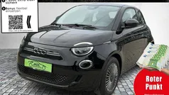 Onyxschwarz Gebraucht 2022 Fiat 500e Icon Kleinwagen | 17.290 € (Guter Preis)