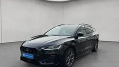 Agate black metallic Gebraucht 2024 Ford Focus ST-Line X Kombi | 27.980 € (Fairer Preis)