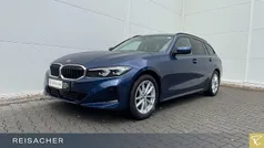 Blau Gebraucht 2024 BMW 318 Limousine | 32.949 € (Fairer Preis)