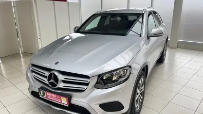 Gebraucht Mercedes GLC250 211 PS (155 kW) 2018 Iridiumsilber  metalliclack SUV