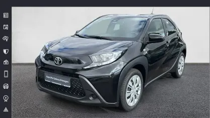 Neu Toyota Aygo X Business Edition 72 PS (52 kW) 2025 Schwarz SUV