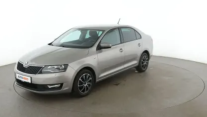 Gebraucht Skoda Rapid Drive 95 PS (69 kW) 2017 Grau Kleinwagen