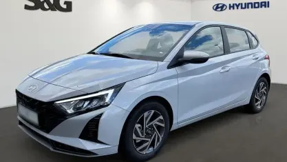 Neu Hyundai i20 Comfort 90 PS (66 kW) 2026 Mic (grau Kleinwagen