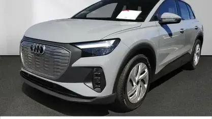 Gebraucht Audi Q4 e-tron Comfort 125 kW (170 PS) 2023 Kieselgrau SUV