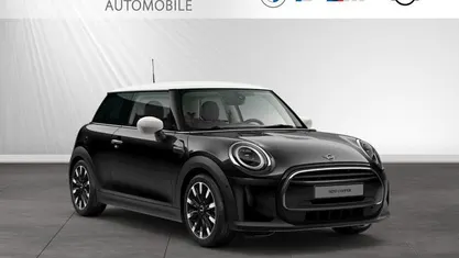 Midnight black metallic Gebraucht 2022 Mini Cooper Kleinwagen | 20.690 € (Fairer Preis)