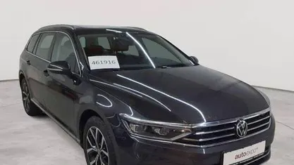 Mangangrau metallic Gebraucht 2021 VW Passat Elegance Kombi | 25.290 € (Guter Preis)