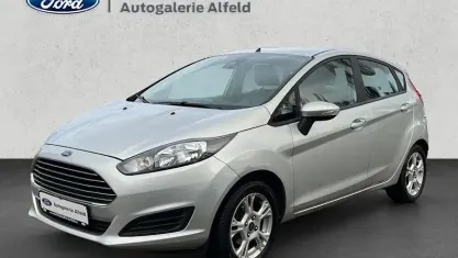 Używany Ford Fiesta SYNC Edition 65 KM (47 kW) 2013 Srebrny Hatchback