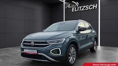 Petroleum blue metallic Gebraucht 2023 VW T-Roc Move SUV | 26.950 € (Fairer Preis)