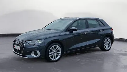 Gebraucht Audi A3 Advanced Plus 116 PS (85 kW) 2021 Grau Limousine